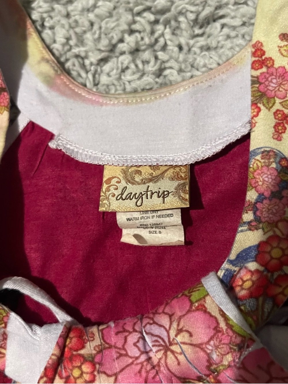 Vintage Daytrip Burgundy Floral Multi-Panel Halter Y2K Tank - Picture 2 of 6